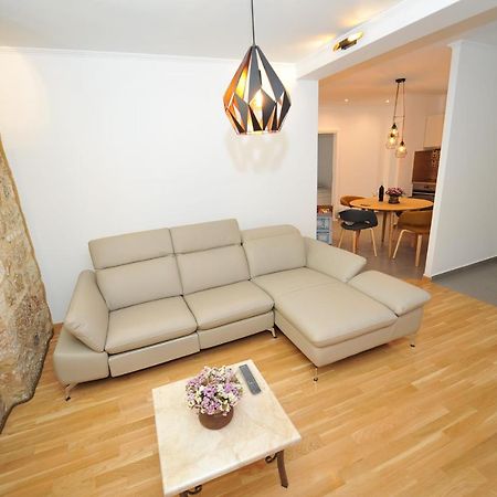 Apartment Antea Sinj Exterior foto