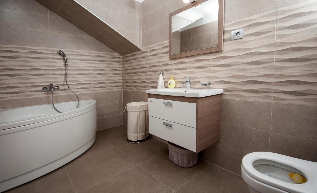 Apartment Antea Sinj Exterior foto