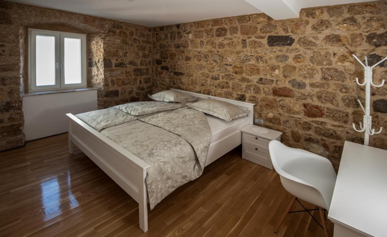 Apartment Antea Sinj Exterior foto
