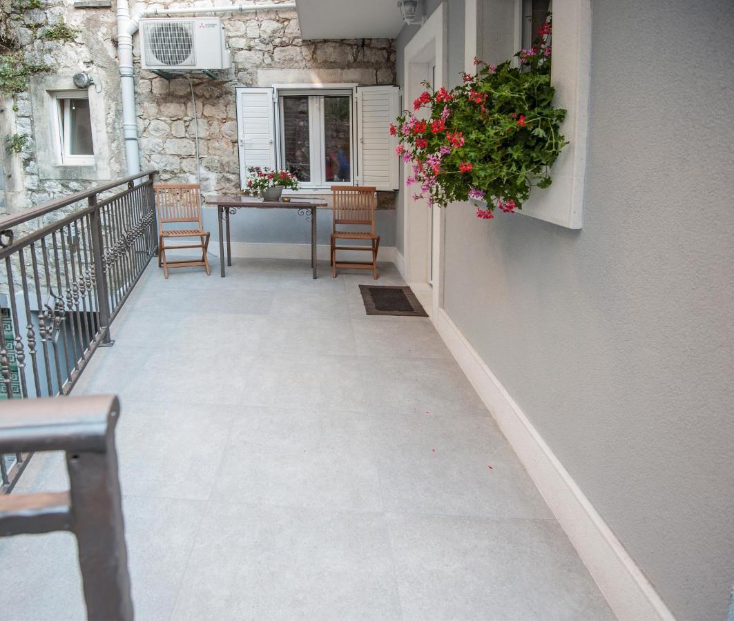 Apartment Antea Sinj Exterior foto