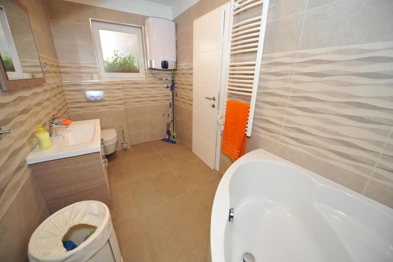 Apartment Antea Sinj Exterior foto