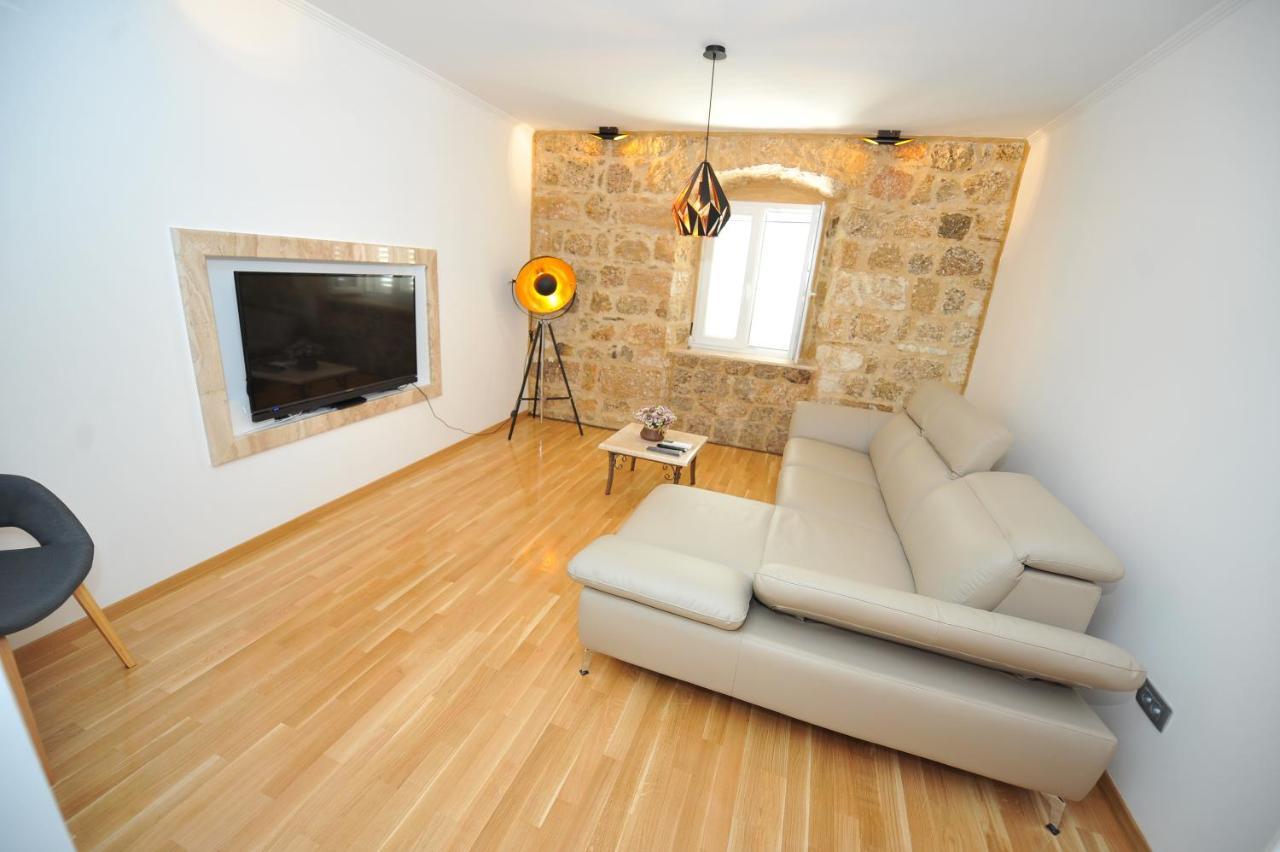 Apartment Antea Sinj Exterior foto